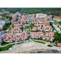 Квартира 3-комнатная 2+1 у моря в Несебре (Святой Влас) площадь 98м² 4 этаж