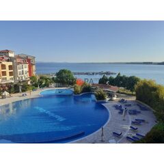 Квартира 3-комнатная 2+1 у моря в Поморие (Ахелой) площадь 110м² 2 этаж