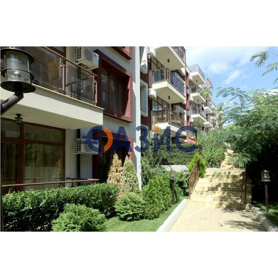 Квартира 3-комнатная 2+1 в Несебре (Святой Влас) площадь 150м² 7 этаж