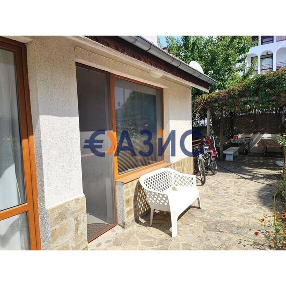 Квартира 3-комнатная 2+1 в Несебре (Святой Влас) площадь 77м²