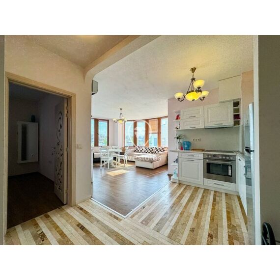 Квартира 4-комнатная 3+1 у моря в Бургасе площадь 170м² 4 этаж, изображение 3