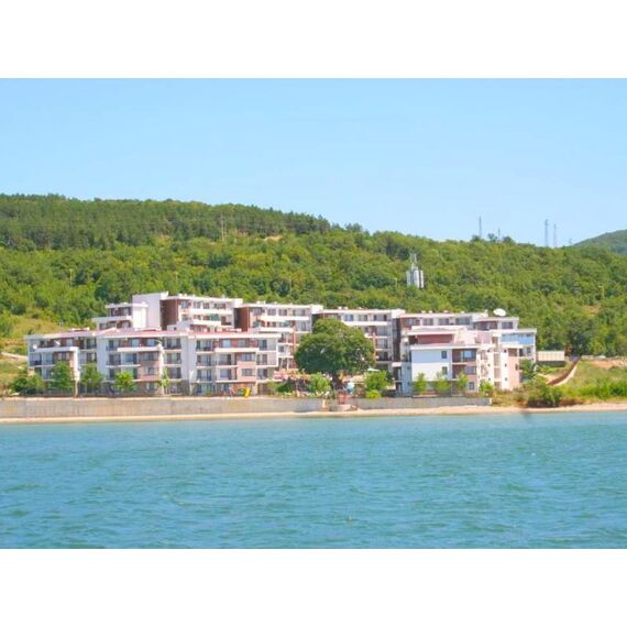 Квартира 2-комнатная 1+1 у моря в Несебре (Елените) площадь 65м² 4 этаж