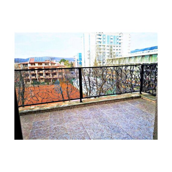 Квартира 2-комнатная 1+1 в Несебре (Солнечный Берег) площадь 90м² 2 этаж