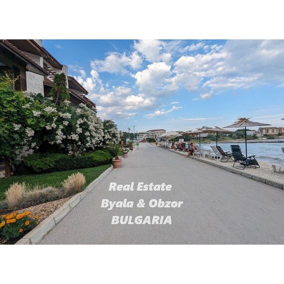 Квартира 3-комнатная 2+1 у моря в Каварне (Топола) площадь 105м² 2 этаж, изображение 3