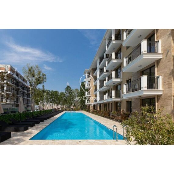 Квартира 3-комнатная 2+1 в Несебре (Солнечный Берег) площадь 75м² 2 этаж