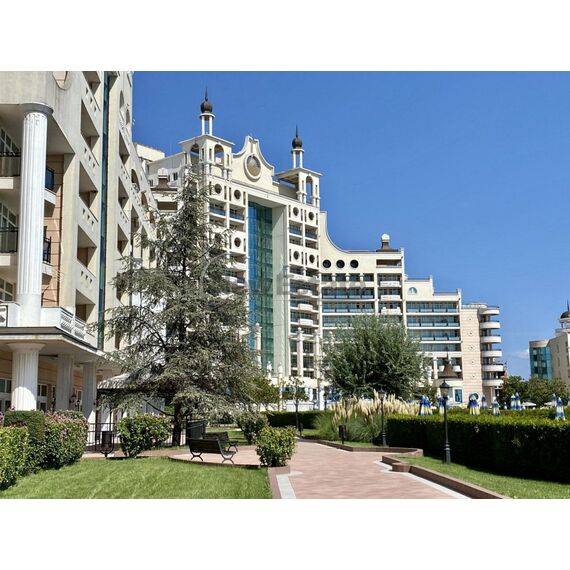 Квартира 4-комнатная 3+1 в Поморие площадь 168м² 1 этаж, изображение 2