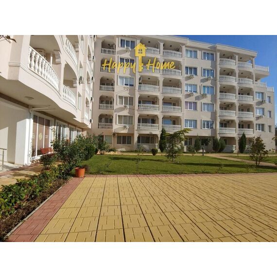 Квартира 3-комнатная 2+1 у моря в Несебре площадь 74м² 3 этаж