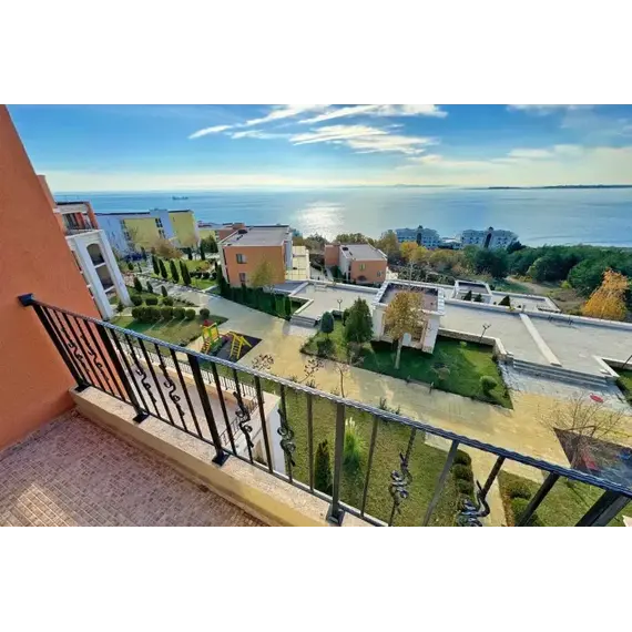 Квартира 3-комнатная 2+1 у моря в Несебре (Святой Влас) площадь 95м² 3 этаж, изображение 4