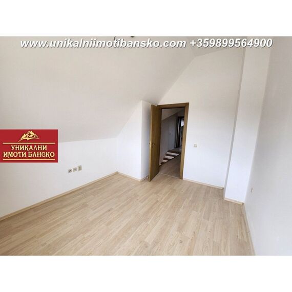 Квартира 3-комнатная 2+1 в Банско площадь 100м² 4 этаж