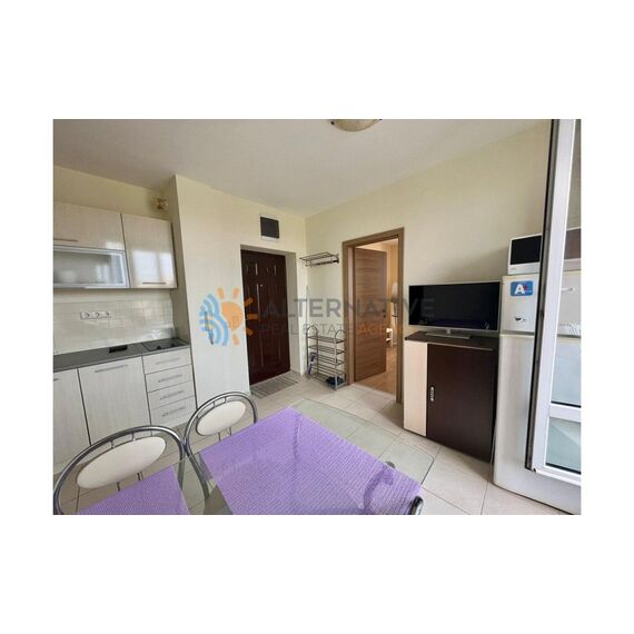 Квартира 3-комнатная 2+1 в Несебре (Солнечный Берег) площадь 56м² 4 этаж