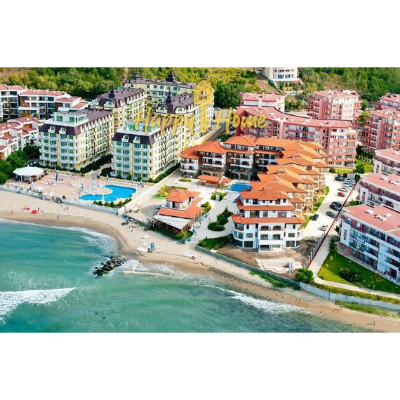 Квартира 3-комнатная 2+1 у моря в Несебре (Елените) площадь 94м² 4 этаж