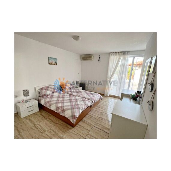 Квартира 3-комнатная 2+1 в Несебре (Святой Влас) площадь 152м² 4 этаж, изображение 2