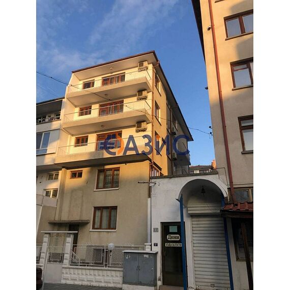 Квартира 4-комнатная 3+1 в Несебре площадь 138м² 2 этаж, изображение 2
