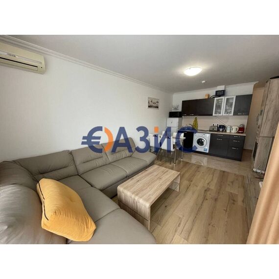 Квартира 2-комнатная 1+1 в Несебре (Святой Влас) площадь 65.3м², изображение 5