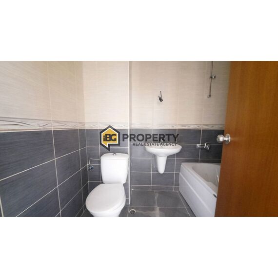 Квартира 4-комнатная 3+1 у моря в Варне площадь 178м² 6 этаж