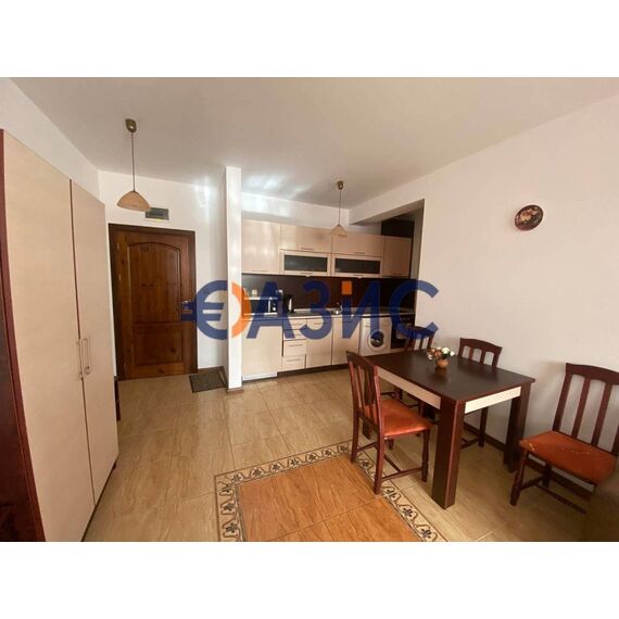 Квартира 2-комнатная 1+1 в Несебре (Святой Влас) площадь 68м² 3 этаж, изображение 5