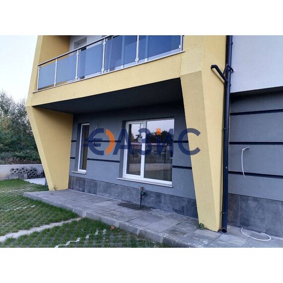 Квартира 3-комнатная 2+1 в Несебре площадь 63.4м², изображение 5