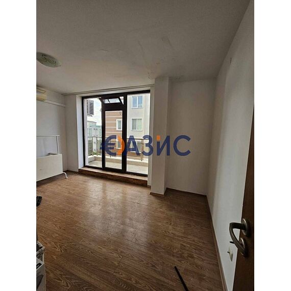 Квартира 3-комнатная 2+1 в Несебре площадь 148м² 3 этаж