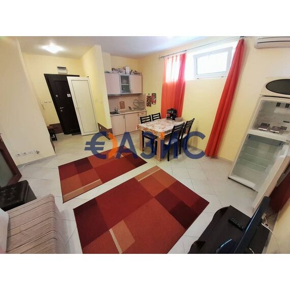 Квартира 2-комнатная 1+1 в Несебре площадь 62м², изображение 9
