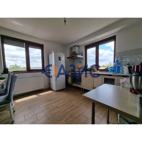 Квартира 4-комнатная 3+1 в Поморие (Горица) площадь 155м² 2 этаж, изображение 4