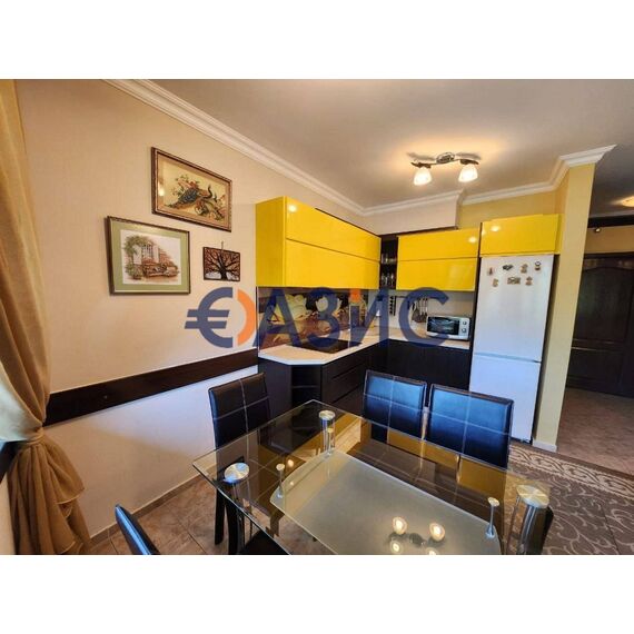 Квартира 3-комнатная 2+1 в Царево (Лозенец) площадь 87м², изображение 2