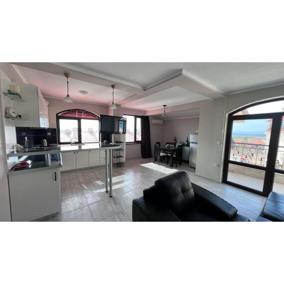 Квартира 3-комнатная 2+1 в Несебре (Кошарица) площадь 124м² 5 этаж