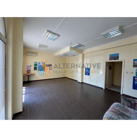 Офисное помещение у моря в Бургасе 50м², изображение 5