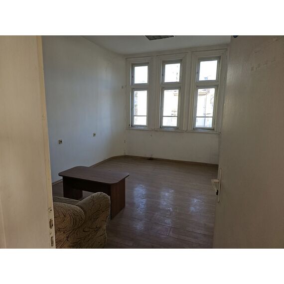 Коммерческая недвижимость в Елхово 300м², изображение 8