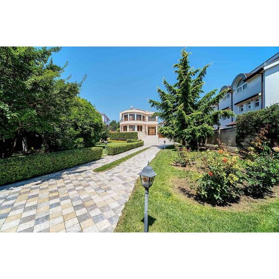 Коммерческая недвижимость у моря в Варне 660м², изображение 13