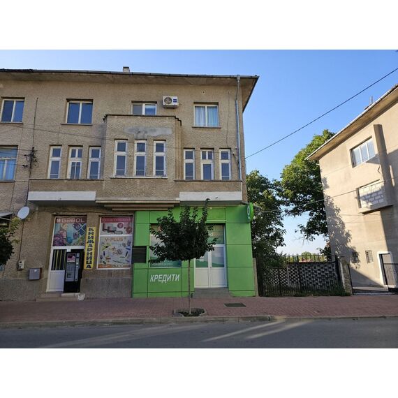 Коммерческая недвижимость в Елхово 300м², изображение 2