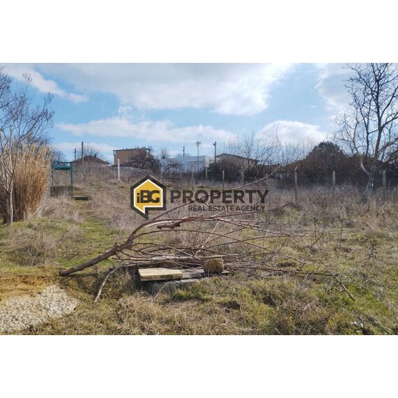 Земля у моря в Бяле участок на курорте 533м²