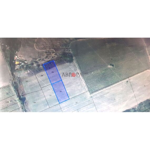 Земля у моря в Поморие участок в пригороде 3003м²